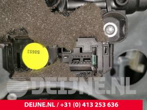 Volkswagen Transporter Window mechanism 2-door, front right O237899 photo 3