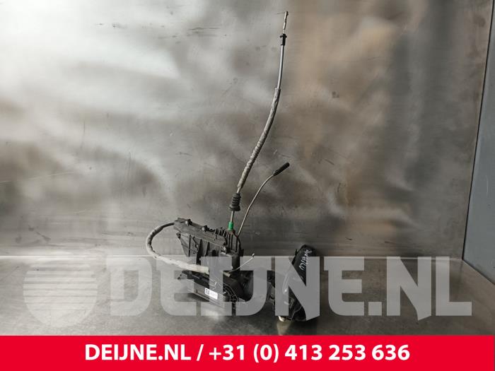 Mercedes Vito Türschlossmechanik 2-türig links O237912