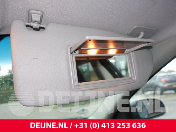 Volvo V70 Sonnenblende O238091
