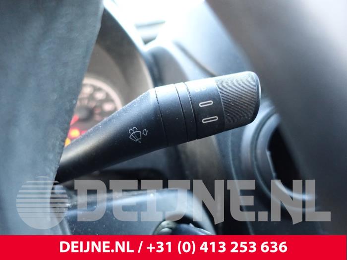 Citroen Nemo Steering column stalk O238228