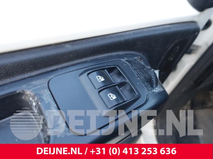 Citroen Nemo Electric window switch O238232