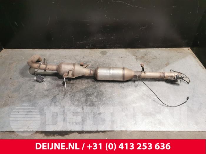 Gebruikte Katalysator Nissan NV 400 2.3 dCi 130 16V Prijs € 574,75 Inclusief btw aangeboden door van Deijne Onderdelen Uden B.V.