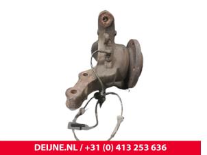 Nissan NV400 Fusee links-voor O238331 foto 2
