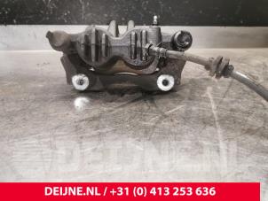 Nissan NV400 Front brake calliper, right O238347 photo 3