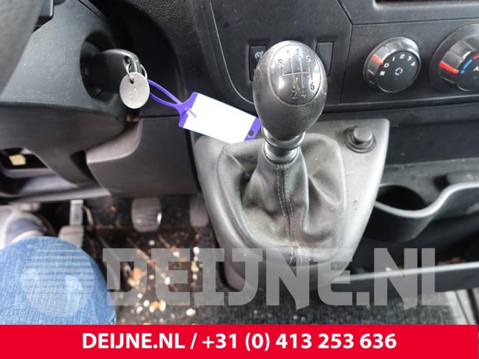 Nissan NV400 Gear stick O238367