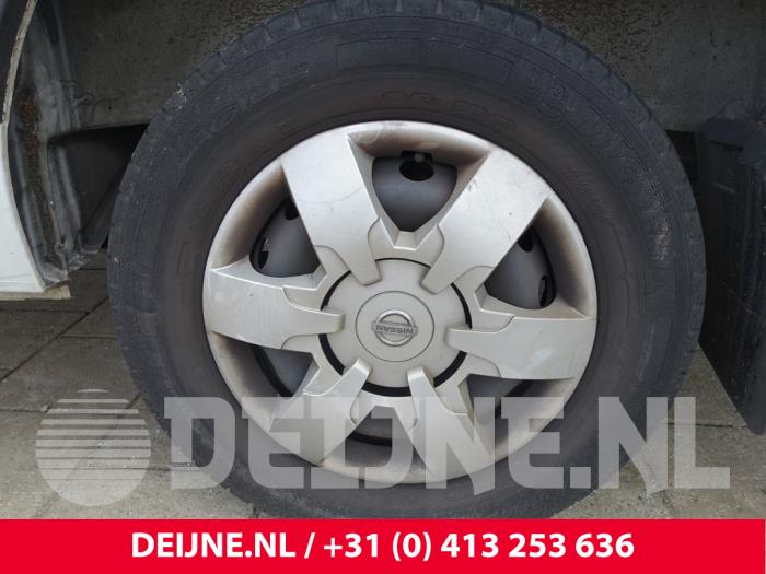 Nissan NV400 Set of wheels O238366