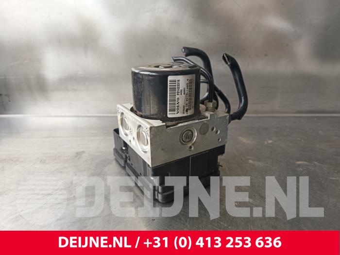 Volvo V40 ABS Pomp O238380