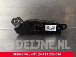 Lynk & Co 01 Heater control panel O238385 photo 2