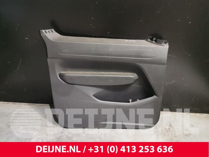 Volkswagen Caddy Portierbekleding 4Deurs links-achter O238280