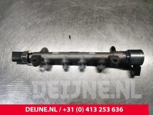 Volkswagen Caddy Einspritzdüse (Einspritzer) O238414 foto 2