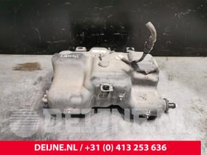 Renault Master Adblue tank O238553 foto 3