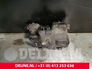 Nissan NV400 Adblue Tank O238554 photo 2