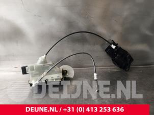 Peugeot Partner Minibus/van rear door lock mechanism O238568 photo 2