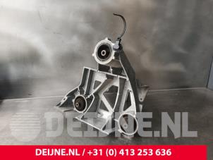 Gebruikte Steun (diversen) Tesla Model Y (5YJY) Long Range,Performance AWD Prijs € 90,75 Inclusief btw aangeboden door van Deijne Onderdelen Uden B.V.