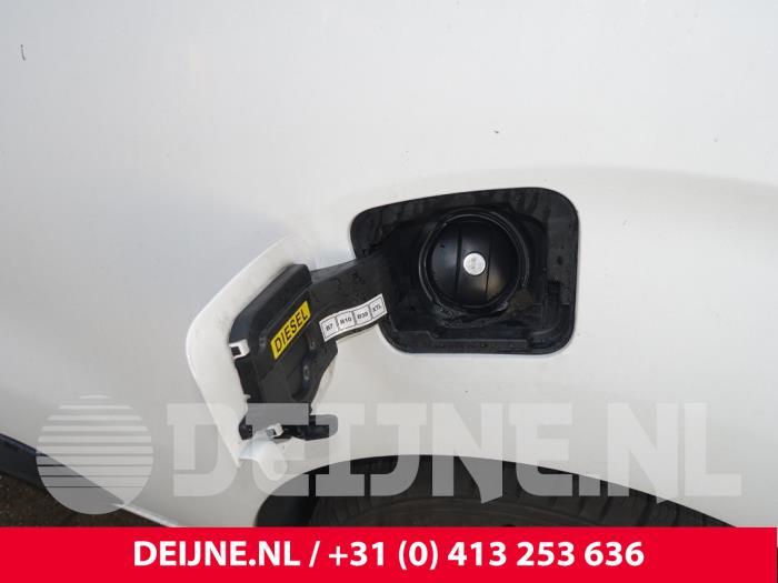Toyota Pro-Ace Tankklappe O238647