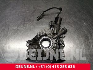 Gebruikte Oliepomp Ford Transit Connect (PJ2) 1.5 TDCi Prijs € 60,50 Inclusief btw aangeboden door van Deijne Onderdelen Uden B.V.