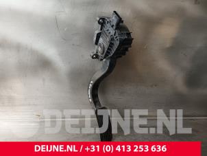 Gebruikte Gaspedaal Tesla Model Y (5YJY) Long Range,Performance AWD Prijs € 72,60 Inclusief btw aangeboden door van Deijne Onderdelen Uden B.V.