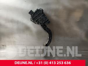 Tesla Model Y Gaspedal O238792 foto 2