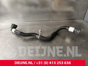 Gebruikte Waterpijp Tesla Model Y (5YJY) Long Range,Performance AWD Prijs € 60,50 Inclusief btw aangeboden door van Deijne Onderdelen Uden B.V.