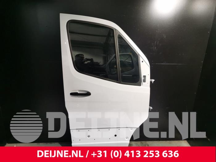 Mercedes Sprinter Tür 2-türig rechts O238828