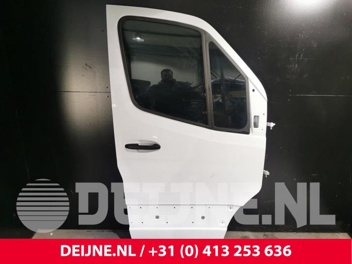 Mercedes Sprinter Tür 2-türig rechts O238829