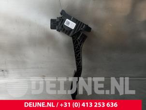 Volkswagen Caddy Gaspedaal O238870 foto 2