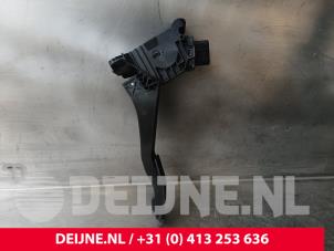 Volkswagen Caddy Gaspedaal O238870 foto 3