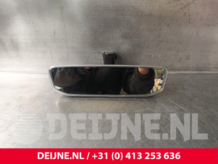 Lynk & Co 01 Innenspiegel O238884