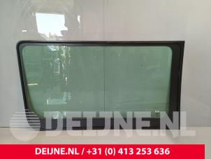 Mercedes Sprinter Ruit Laaddeur zijkant O238937 foto 2