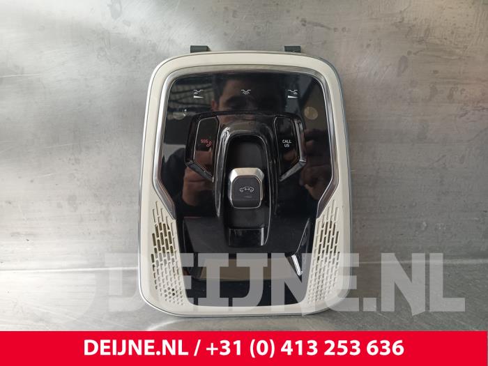 Lynk & Co 01 Innenbeleuchtung vorne O238885