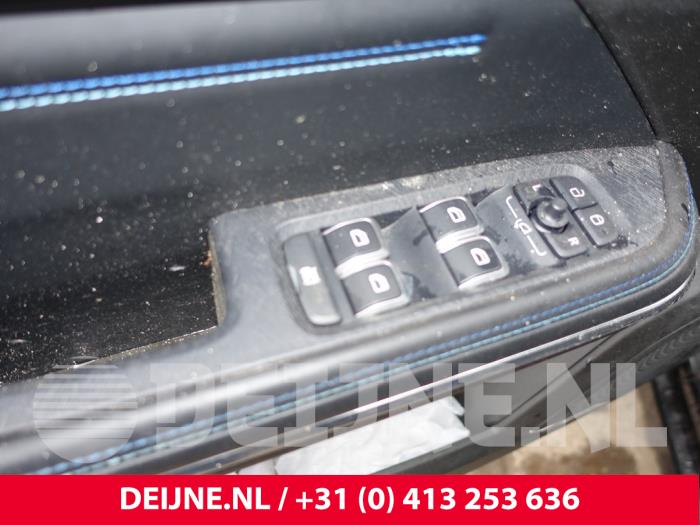 Lynk & Co 01 Elektrisches Fenster Schalter O238895