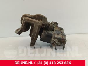 Lynk & Co 01 Remklauw (Tang) rechts-achter O238914 foto 2