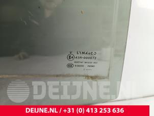 Lynk & Co 01 Portierruit 4Deurs rechts-achter O238962 foto 2