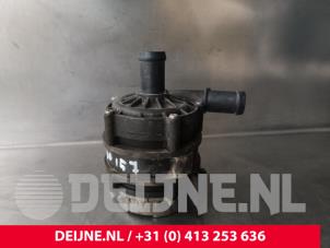 Volvo C40 Additional water pump O238987 photo 2