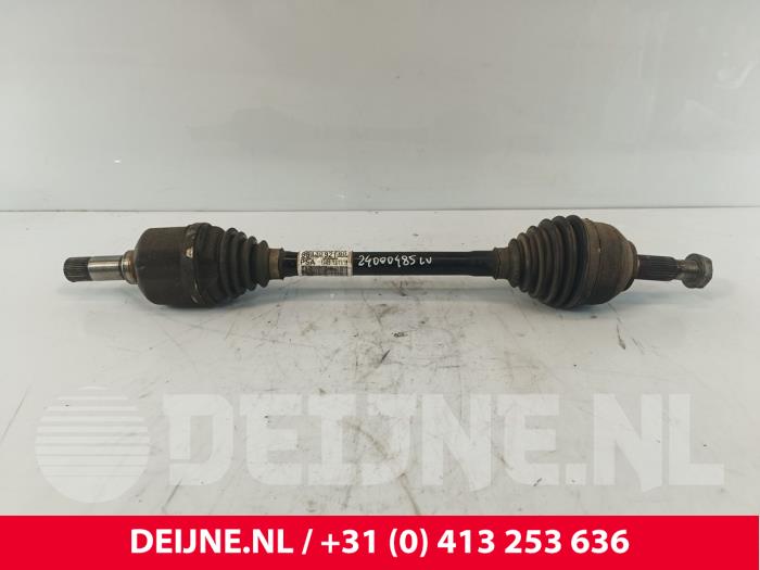 Gebruikte Aandrijfas links-voor Toyota ProAce Verso 2.0 D-4D 150 16V Prijs € 157,30 Inclusief btw aangeboden door van Deijne Onderdelen Uden B.V.