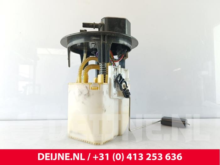 Gebruikte Tank element Pomp Toyota ProAce Verso 2.0 D-4D 150 16V Prijs € 242,00 Inclusief btw aangeboden door van Deijne Onderdelen Uden B.V.