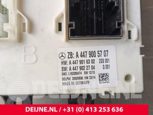 Mercedes Vito Steuergerät Body Control O239063 foto 3