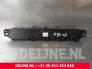 Toyota Pro-Ace Heater control panel O239064 photo 2