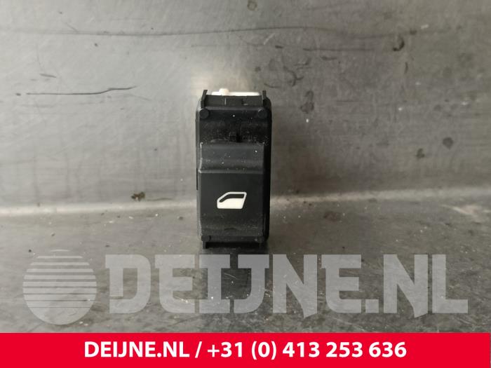 Peugeot Partner Electric window switch O239073