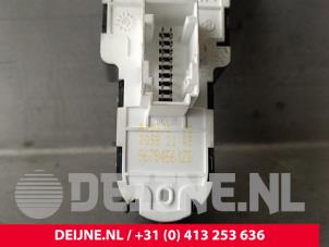 Peugeot Partner Elektrisches Fenster Schalter O239074 foto 3