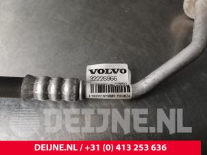 Volvo C40 Airco Leiding O239081 foto 3