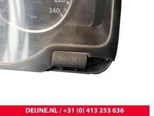 Volkswagen Transporter Tacho - Kombiinstrument KM O239135 foto 2