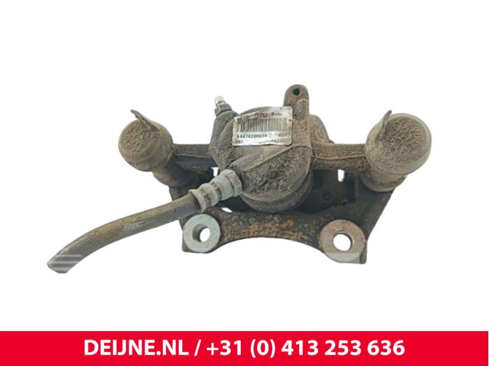 Mercedes Vito Bremszange rechts hinten O239240