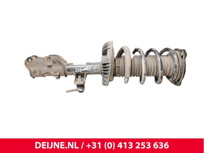 Mercedes Vito Stoßdämpferstrebe links vorne O239247