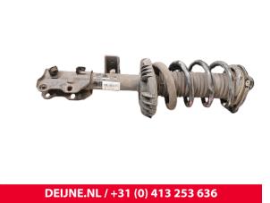 Mercedes Vito Schokdemperpoot links-voor O239247 foto 2