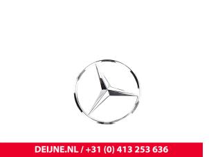 Mercedes Sprinter Embleem O9990002431 foto 4