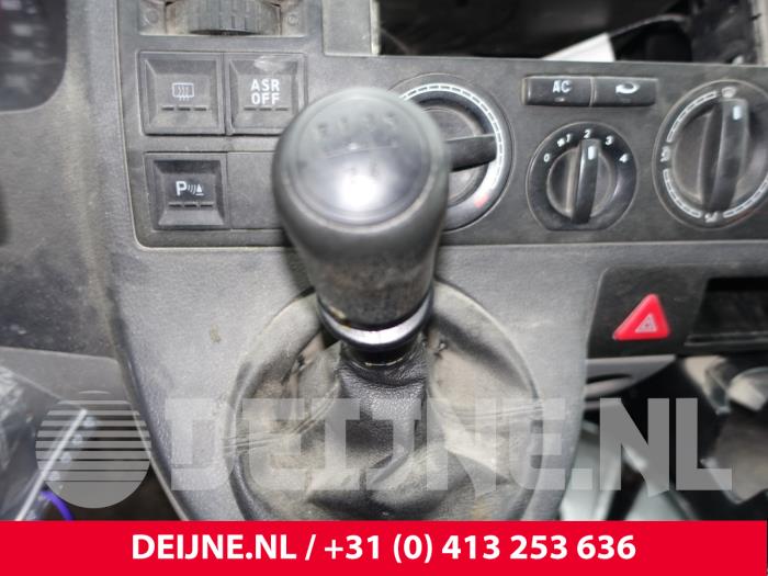 Gebruikte Pook Volkswagen Transporter T5 1.9 TDi Prijs € 72,60 Inclusief btw aangeboden door van Deijne Onderdelen Uden B.V.