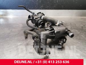 Opel Vivaro Thermostaathuis O239628 foto 3
