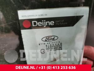 Ford Transit Courier Türscheibe 2-türig links O239741 foto 2