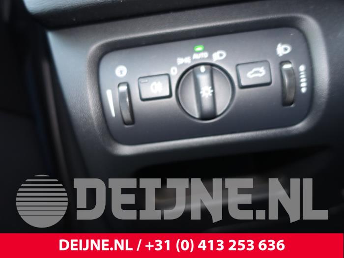 Volvo V40 Licht Schalter O239783